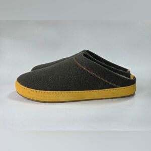 New Olukai Hamani Hulu Men's Wool Mule Slipper in Dusty Olive / Mustard Size 11